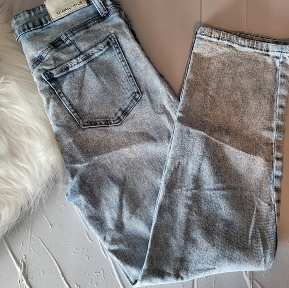 Kendall & Kylie Denim - Women Kendall &Kylie Jean's Size 28x24